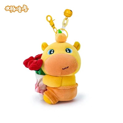 Duolai Genuine Capybara Lulu Plush Toy Doll Pendant Girl's Companion Doll Pillow Gift Wholesale (Oyuncaq yastıqlar) - sitting-posture-holding-a-bouquet-of-flowers-pendant-10cm-licensed-product