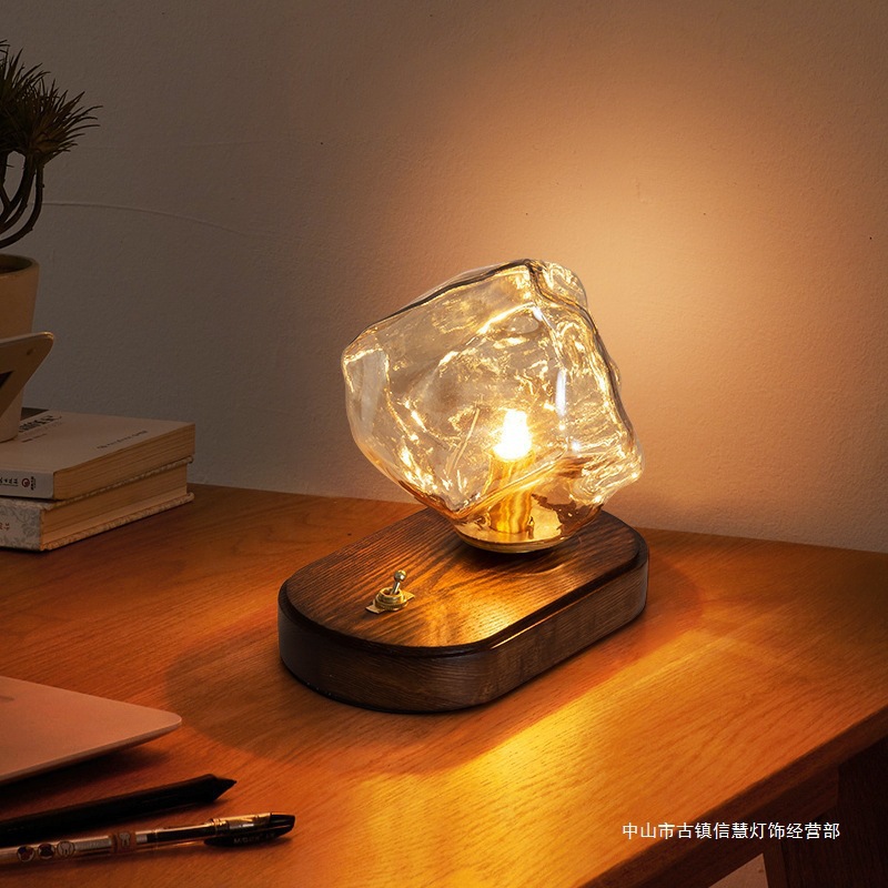 Ice Cube Table Lamp Bedside Lamp Living Room Sofa Atmosphere Lamp Study Room Decoration Nordic Style Three-Color Bedside Table Ice Cube Shape