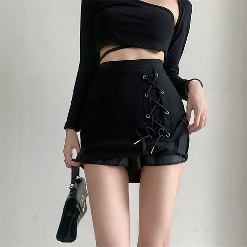 Stylish High-Waisted Black Semi-Skirt for Women, Design-Oriented, Niche, Strap Tight Bodycon A-Line Ultra-Short Skirt, Summer Trend
