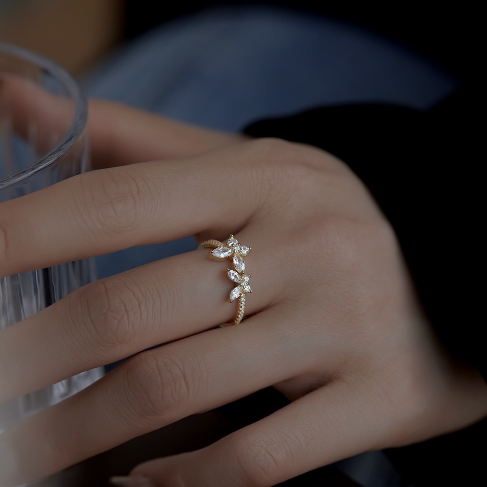 4g Weight Zircon Inlay Material Rings Classification 1 Piece Quantity Holiday, Daily Occasion 925 Sterling Silver Material U Shape, Insect Pattern Women's Gender Inlay Design Simple Style, Classic Style Style 925 Sterling Silver Zircon U Shape Insect Rings 9