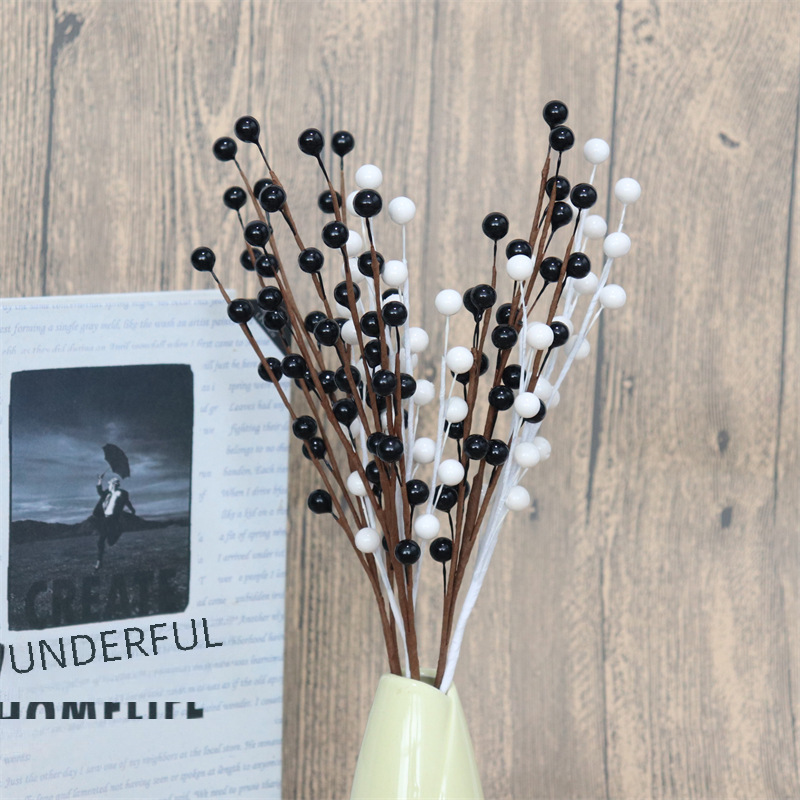 Artificial Berry Branch For Home Decoration And Wedding Ornaments_voghion.com