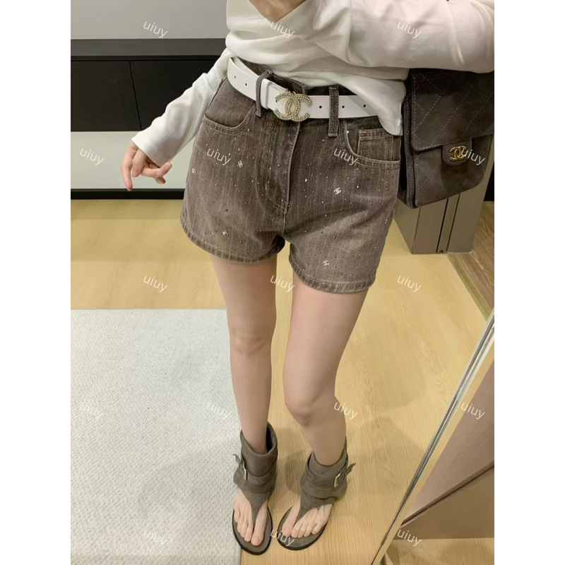 Uiuy Hot Girl Vintage Rhinestone Denim Shorts for Women 2026 Spring/Summer New High-Waisted Slimming Petite Wide-Leg Hot Pants