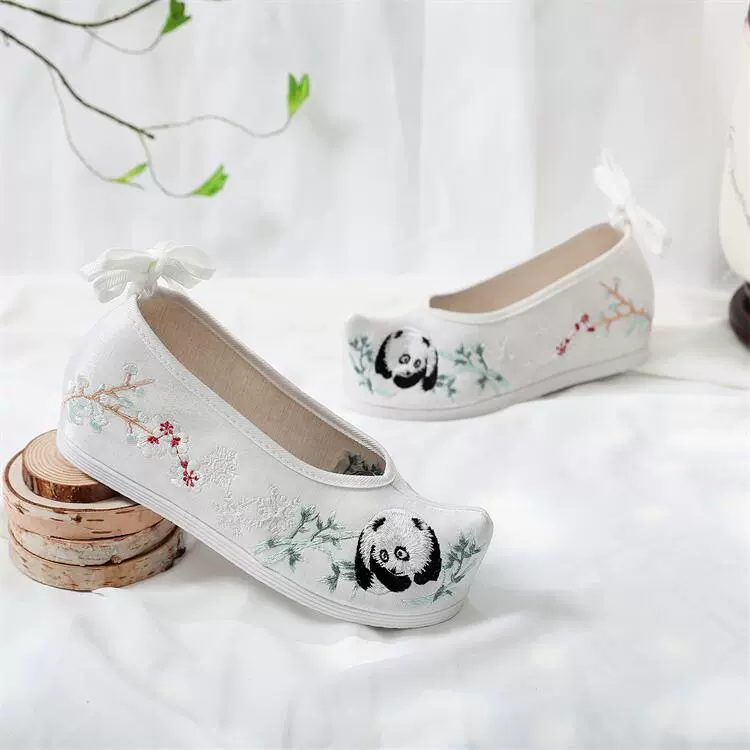 Panda 2023 New Collocation Антикварная обувь Hanfu Женская обувь с вышивкой Туфли с внутренней высотой арки