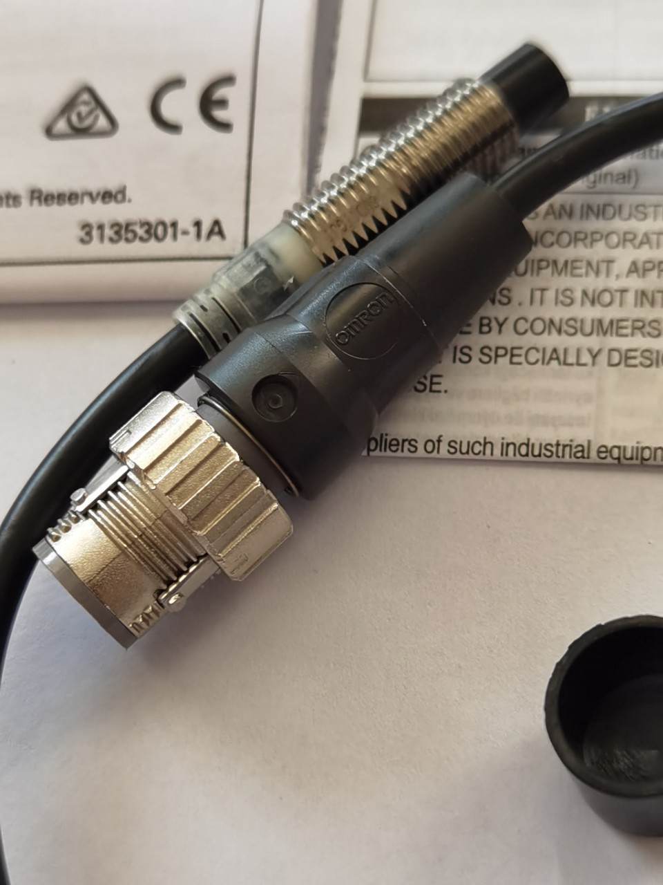 接近开关 限位开关 E2E-X6MD18-M1TGJ-T