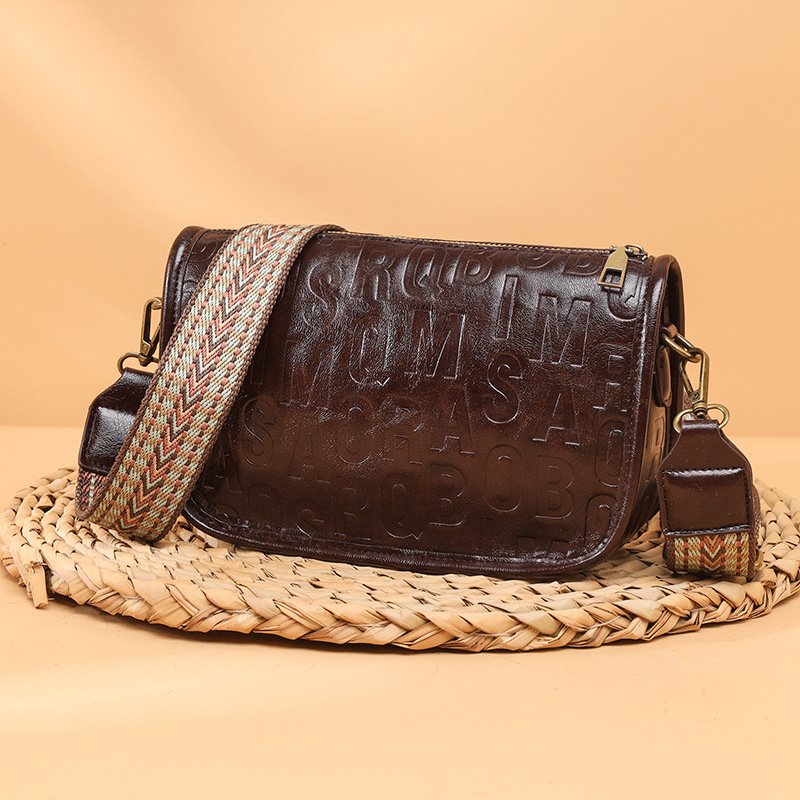 Women's 2026 New Fashion Soft Leather Embossed Shoulder Bag Crossbody Large Capacity Vintage Saddle Pea Bag - Thumbnail 4