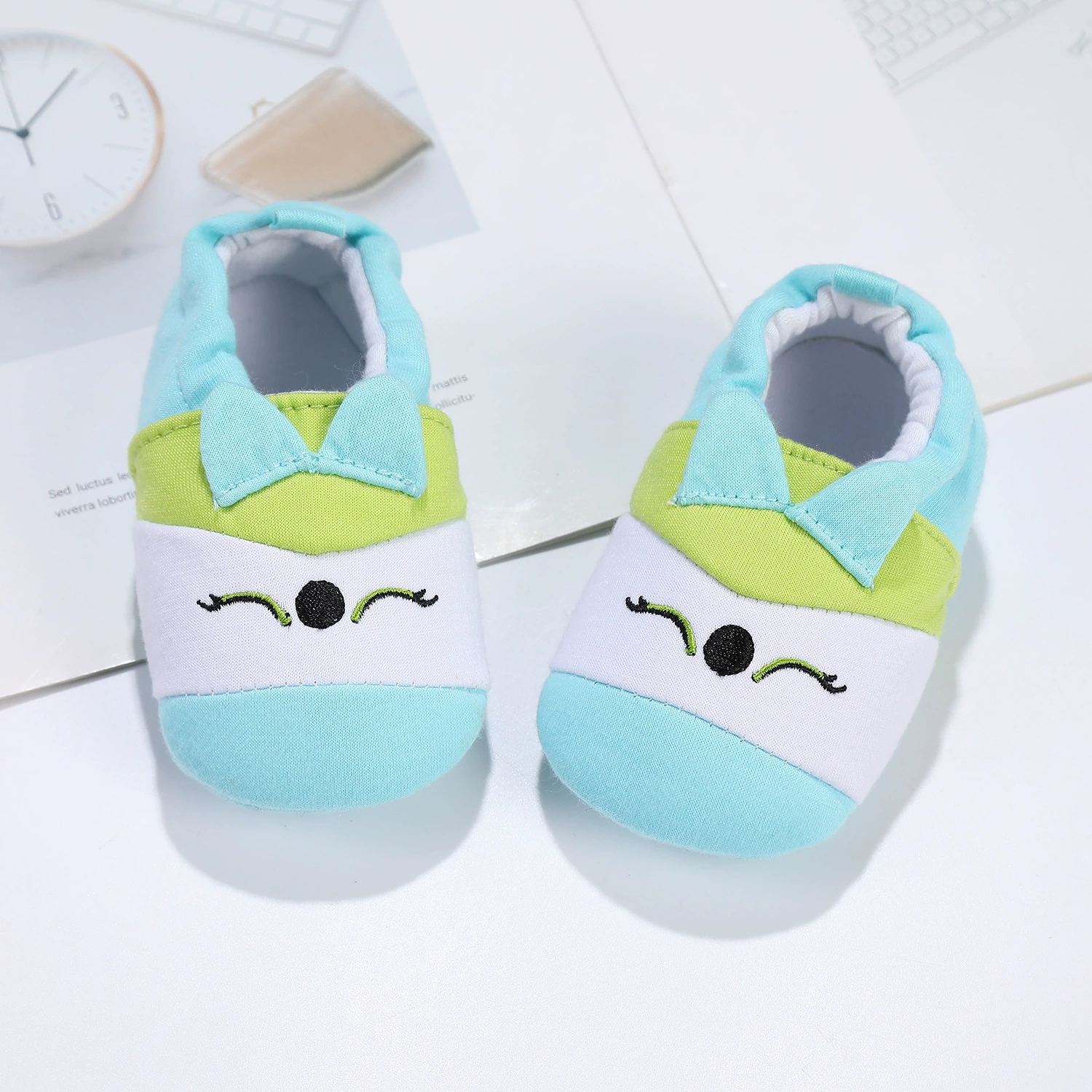 Обувь для малышей Весенняя новая детская обувь для малышей хлопковая детская обувь с мягким дном нескользящий каблук оптом