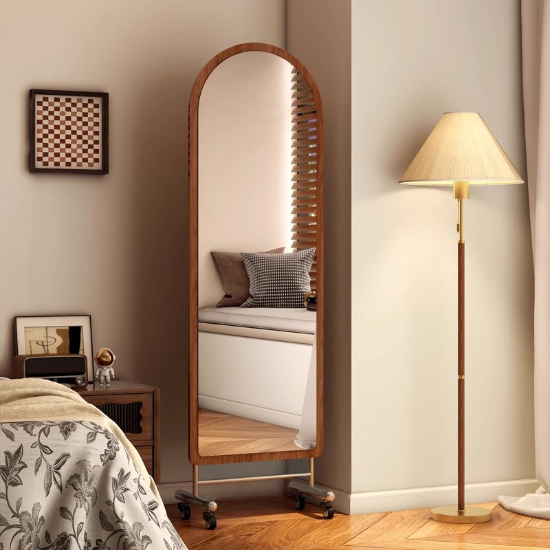 Movable Full-Length Mirror for Home Use, Floor-Standing Mirror, Popular for Photo Shoots, Large Mirror with Stainless Steel Frame and Wheels, High-Definition Dressing Mirror