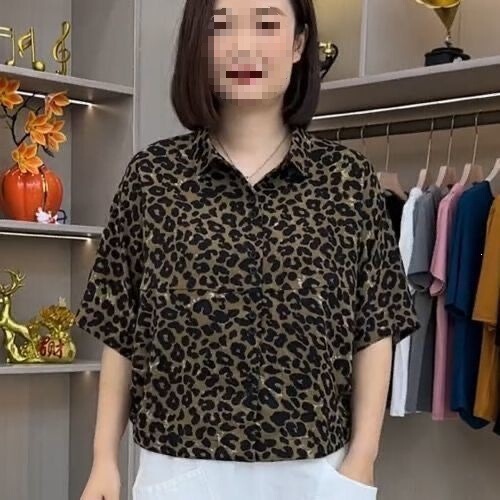 Thin summer shirt for leisure