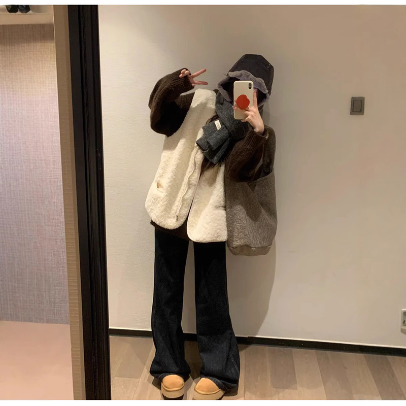 Milky White Lamb Wool Polar Fleece Vest for Women 2025 New Autumn and Winter with Sweatshirt Layered Outer Vest