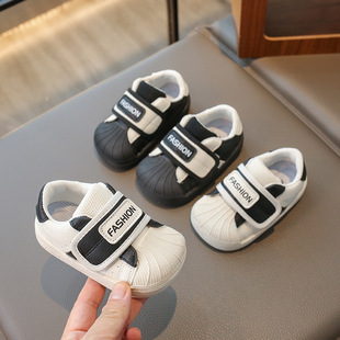 Toddler shoes for men and baby shoes spring and autumn baby soft bottom small white shoes 1-3 years old 2 girls shell head board shoes for children