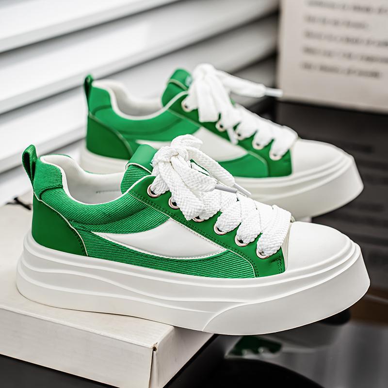 Zapatos de moda de cuatro estaciones, nuevo estilo de verano, tendencia de todo fósforo, zapatos de moda transpirables, zapatos casuales de moda, zapatos simples de color sólido para estudiantes, hombres