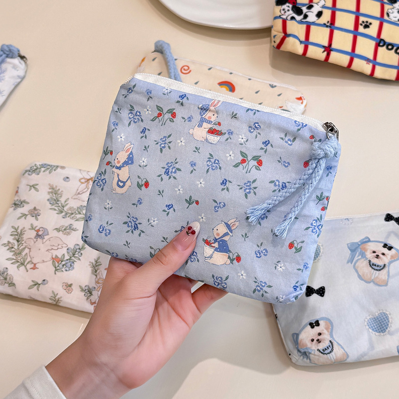 Blue Background White Rabbit Coin Purse for Women, Large Capacity, High Aesthetic Value, Portable Storage Bag, Skincare Travel Toiletry Bag