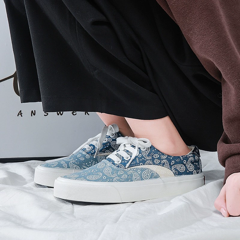 2024 новый цветок кешью пара холст обувь мужской цвет цвет тренд мужская ткань обувь корейская мужская обувь повседневная доска обувь