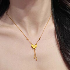 優雅な蝶のネックレスのフリンジの長いタイプの女性の銅は砂金をめっきして逃げています。