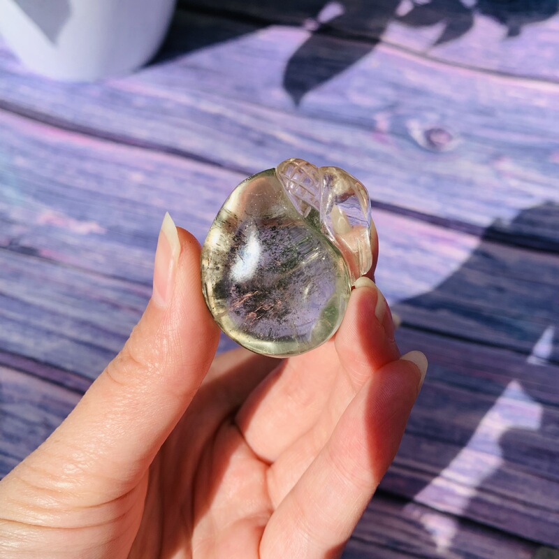 水晶吊坠 天然绿幽灵原石雕刻钱袋水晶挂饰 图 10