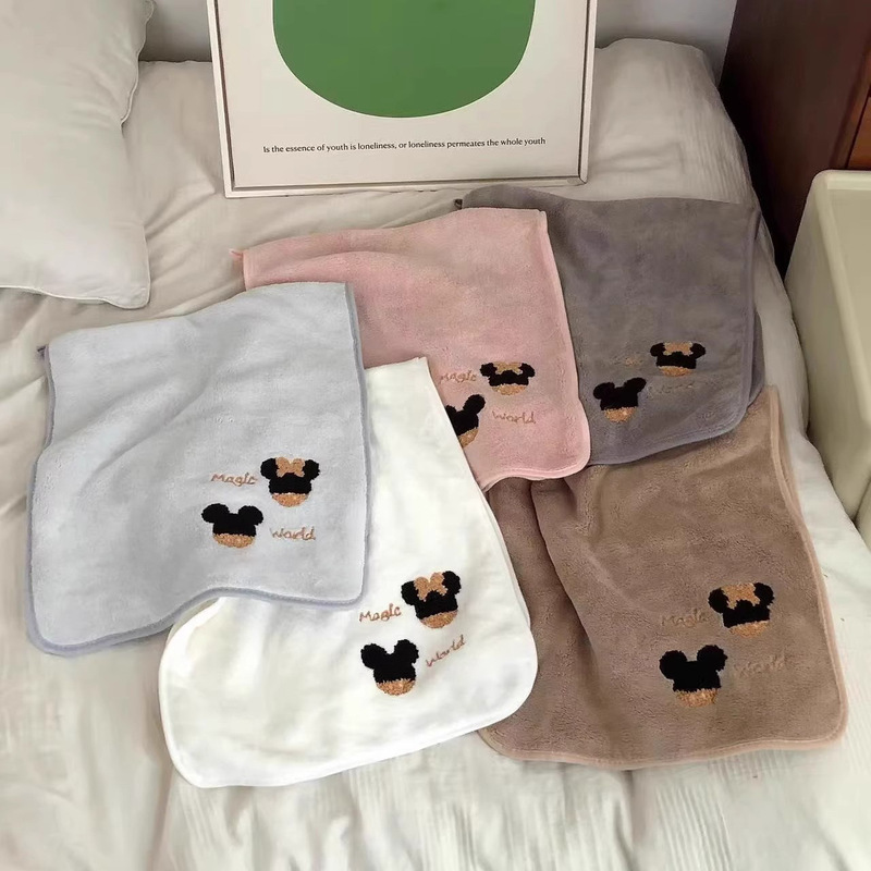 Foreign Trade Mickey Mouse Series Towels, Coral Fleece, Soft, Water-Absorbent, Quick-Drying, Couple's Home Bath Towels, Hand Towels Wholesale Foreign Trade Mickey Mouse Series Towels, Coral Fleece, Soft, Water-Absorbent, Quick-Drying, Couple's Home Bath Towels, Hand Towels Wholesale