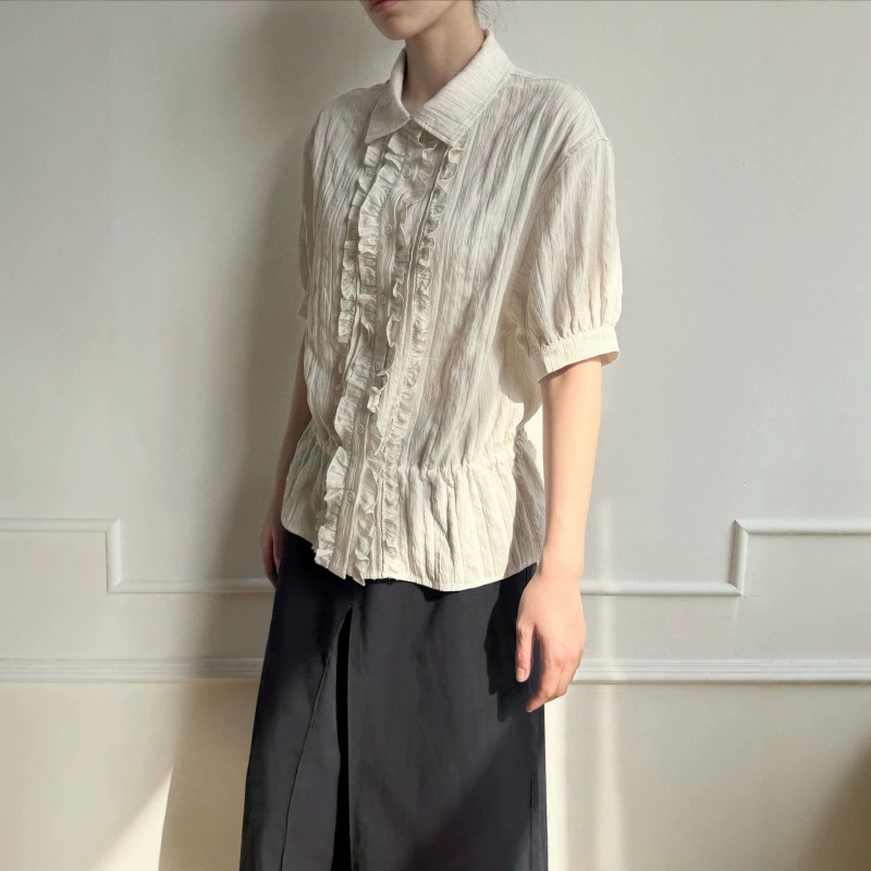 Linen Metallic Luster Texture Placket Pleated Lace-Up Hem Waist-Cinching Short-Sleeve Shirt Linen Metallic Luster Texture Placket Pleated Lace-Up Hem Waist-Cinching Short-Sleeve Shirt