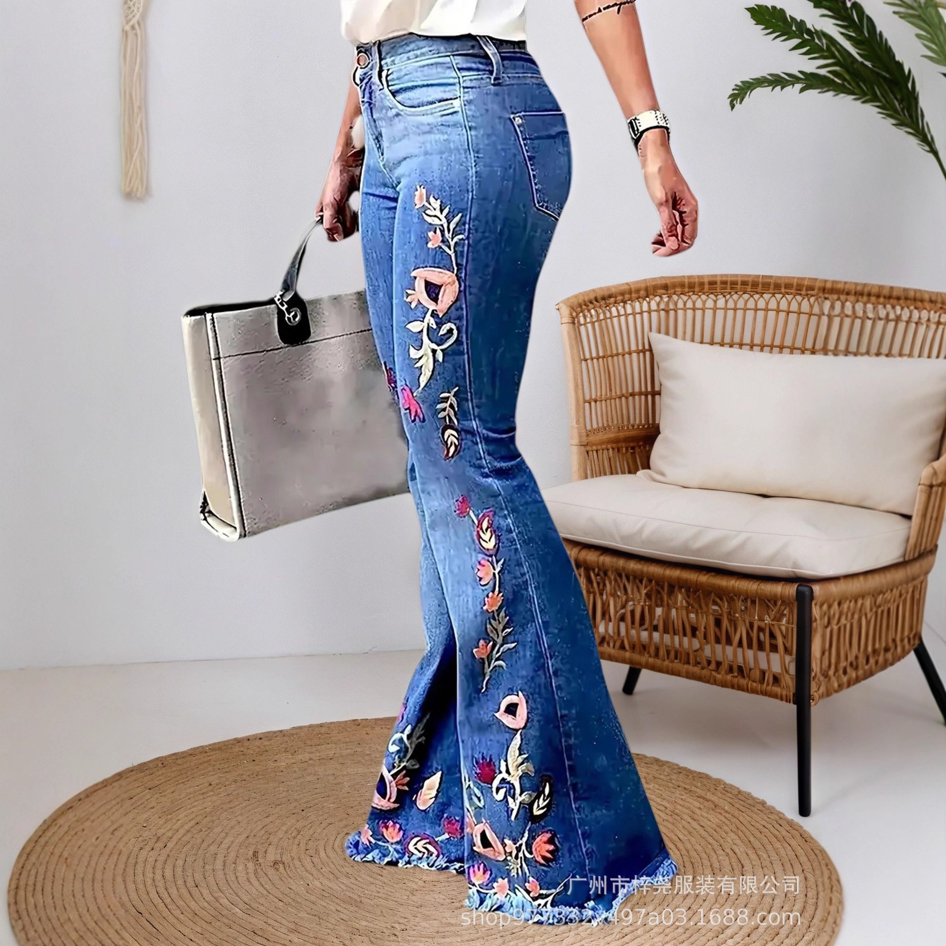 Cross-Border European and American Trade High-Stretch Embroidered Flared Jeans for Women, Comfortable and Elegant in All Seasons, Casual Style with Frayed Edges