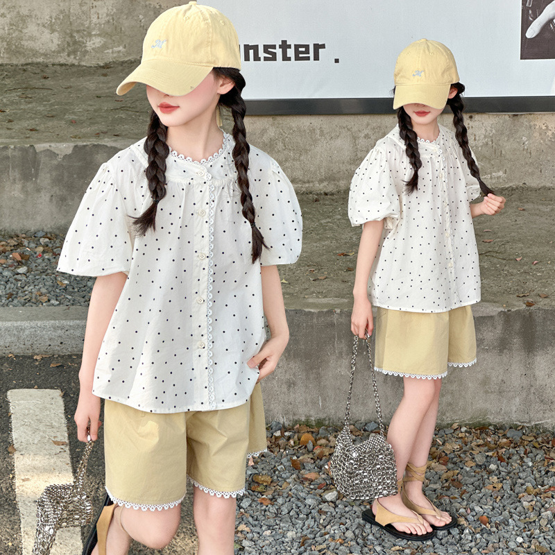 女大童夏装短袖套装2025新款洋气夏季波点衬衫娃娃衫女孩短裤两件