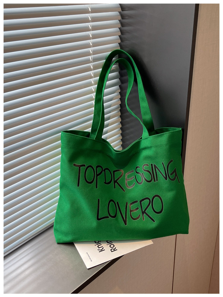 Bolsas coreanas de gran capacidad para mujeres 2026 nuevas letras de impresión de moda bolsas axilales de hombro para viajar bolsas de ocio