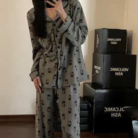 ins可爱KT猫德绒睡衣女秋冬季长袖开衫保暖helloktty卡通家居服