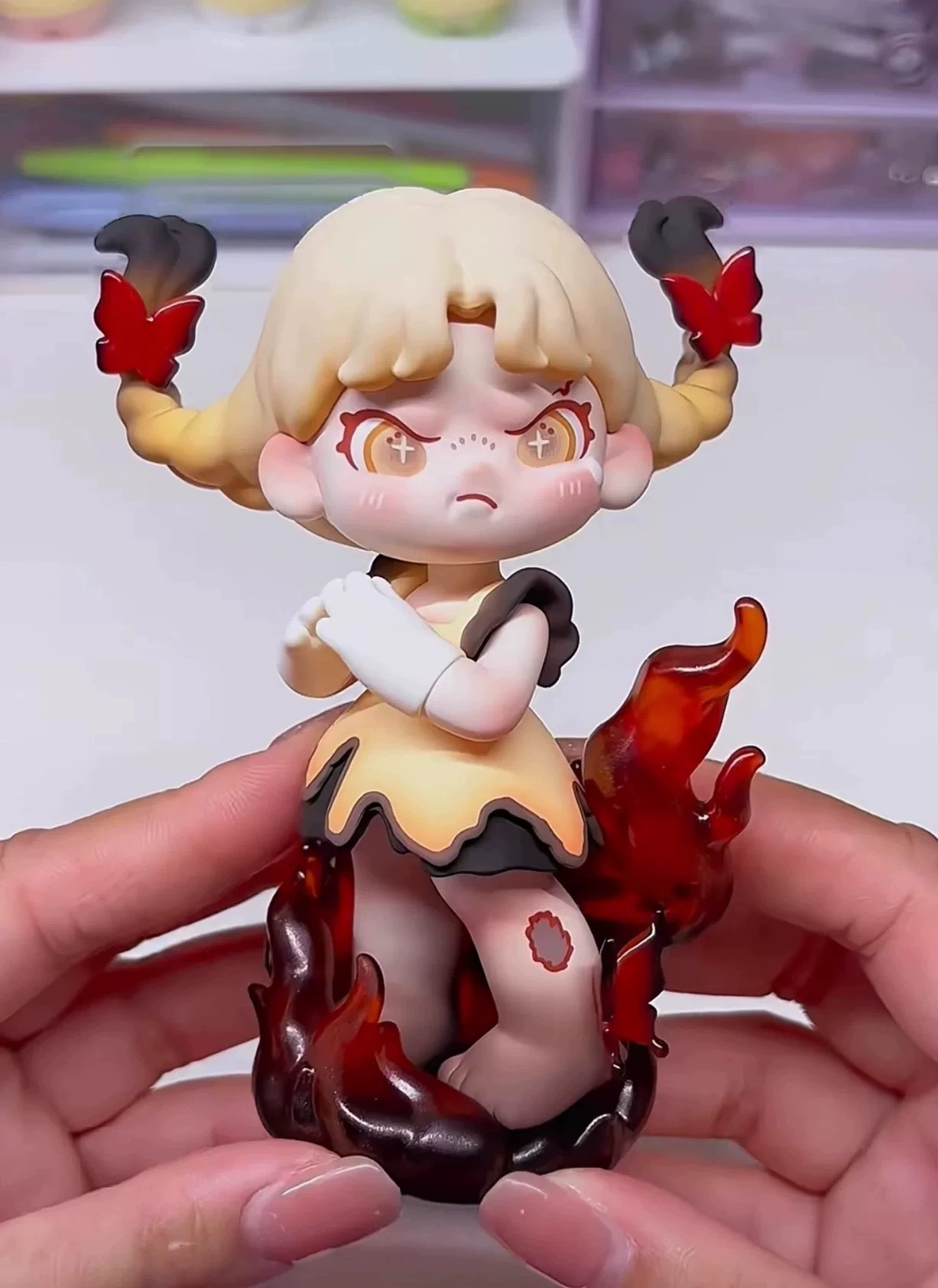 Серия DORA Fantasy Paradise Большой кузен шесть поколений Не попадайтесь в слепок Коробка с сюрпризом Трендовые игрушки украшения Подарки для женщин
