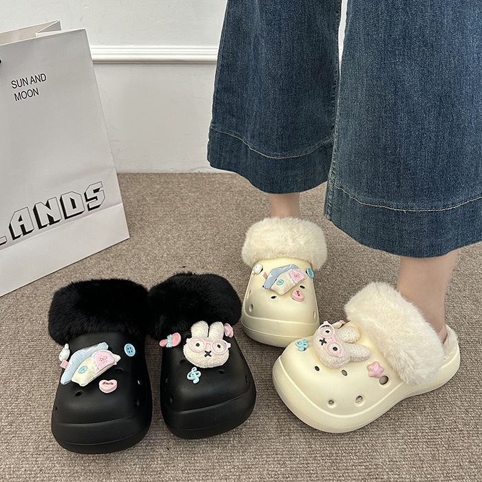 Cartoon Cute Rabbit Thick-Soled Plush Croc Shoes for Women 2025 Winter New Style Non-Slip Toe-Toe Slippers