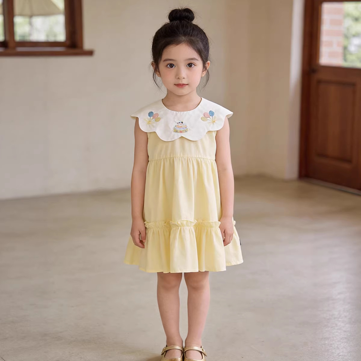 Mdd Girls Dress 2025 Summer New Embroidered Doll Collar Princess Dress Fashionable Light Yellow Sleeveless Skirt
