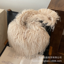 2024新款大容量仿皮草羊滩羊毛可爱桃心毛绒女士单肩斜挎毛毛包包