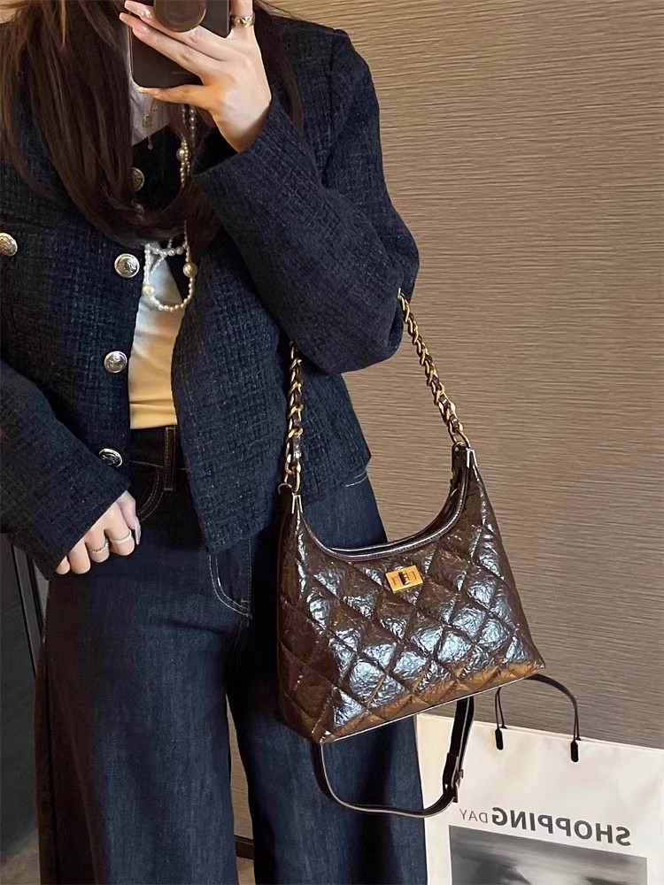 Túi tote nữ da thật kiểu tweed đeo chéo dây xích chần bông — Màu đen, Đỏ Ancora, Cà phê Mocha, Màu nâu chi tiết 18