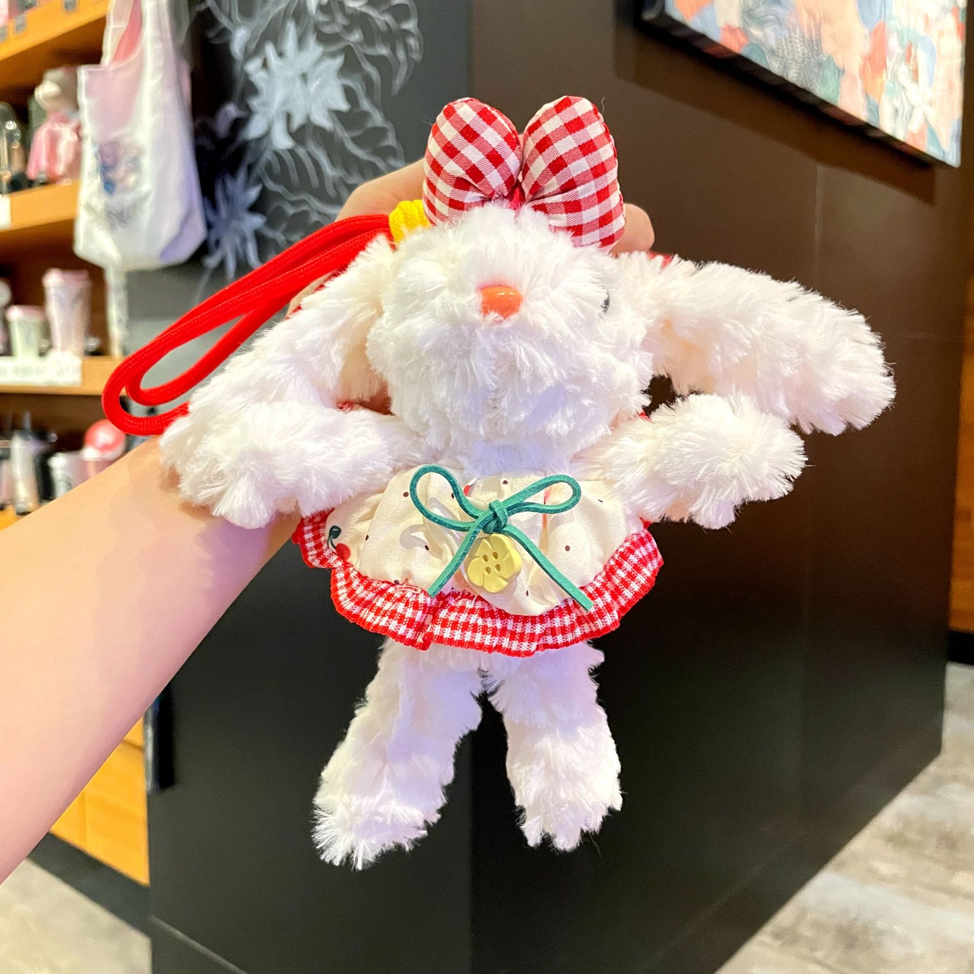 Colgante de conejo de orejas caídas de felpa exquisito vestido de princesa de dibujos animados