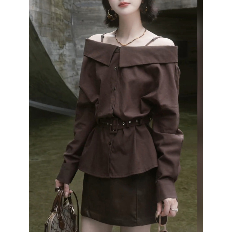 French-Style Deep Brown Off-Shoulder Top for Women, New Autumn Fashion with a High-End Feel, Unique and Chic Waist-Cinching Shirt
