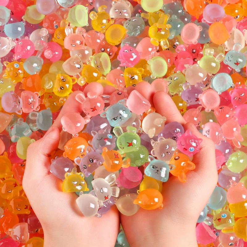 Кросс-бордерная светящаяся кукла-котенок, милые аксессуары из смолы для DIY, аксессуары в слепых пакетах, миниатюрные настольные украшения, брелок