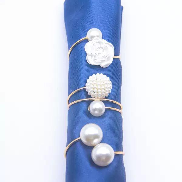 Amazon Creative Rose Round Pearl Metal Napkin Buckle Napkin Ring Napkin Ring Hotel Table Wholesale