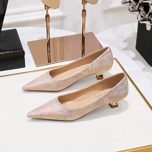 230-19�n��r������ŮЬ�ٴ�͸��\�ڼ��^�黨���洺���¿�Ů��Ь