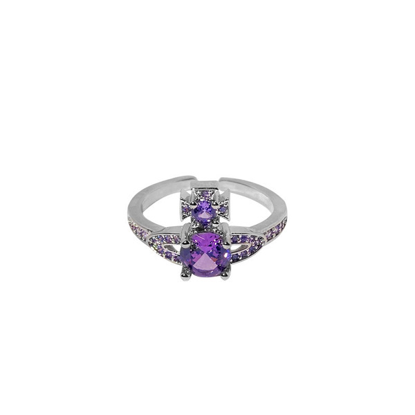 Fashionable ring