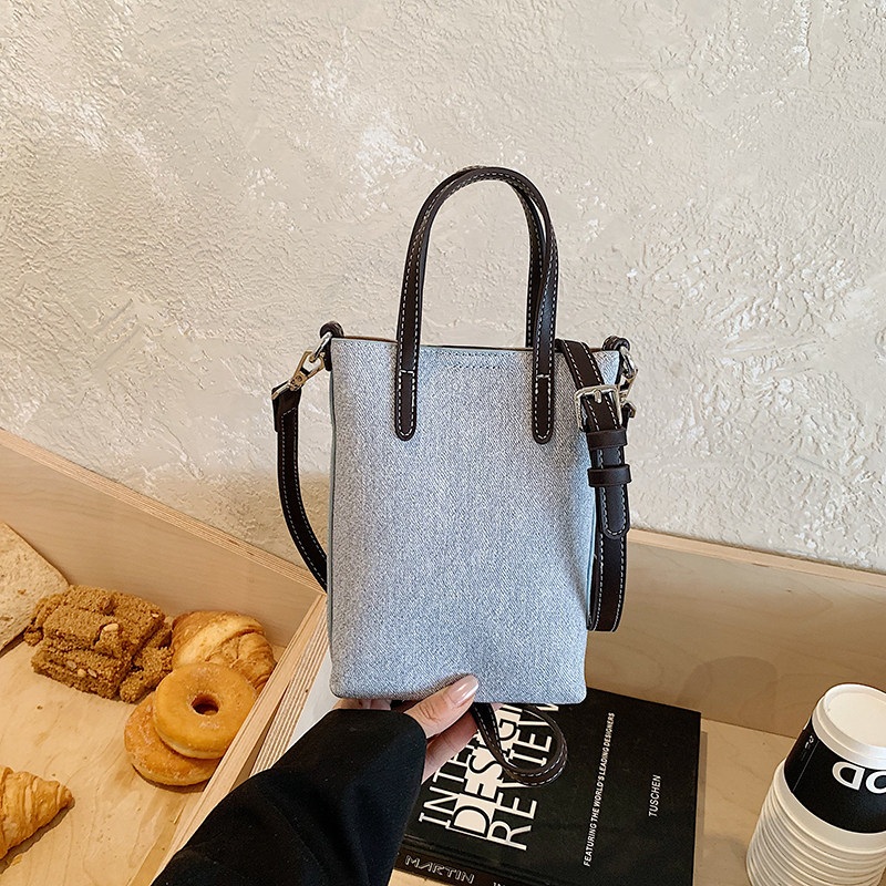 2026 bolso de cubo de empalme bolso de mujer mini hombro de hombro de viaje de hombro de nuevo jeans coreanos