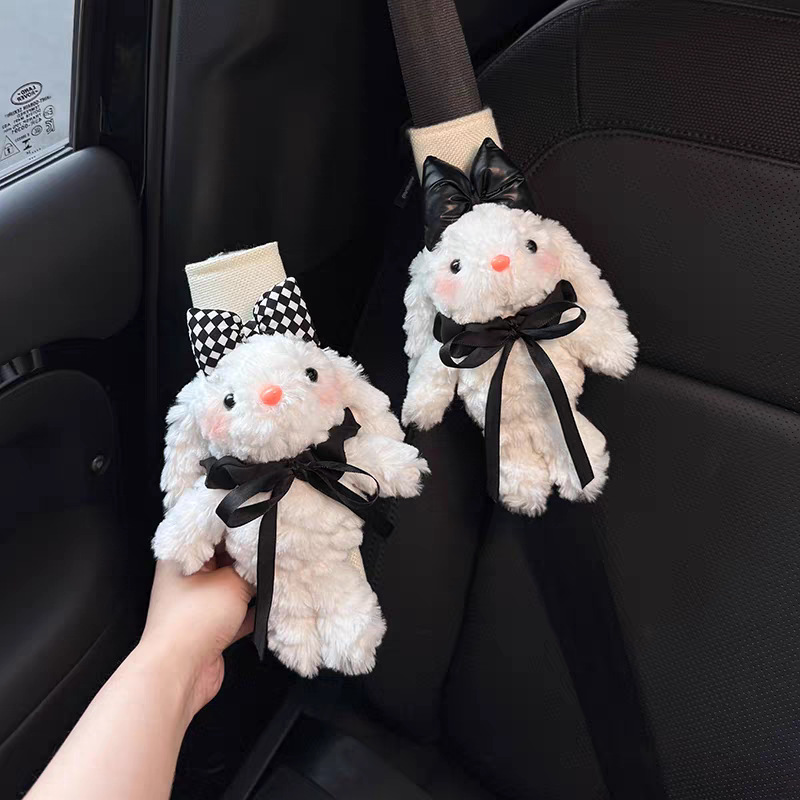 Creative Rabbit Car Seatbelt Shoulder Pads, Car Seatbelt Decoration, Anti-Wear Clothing for a Couple