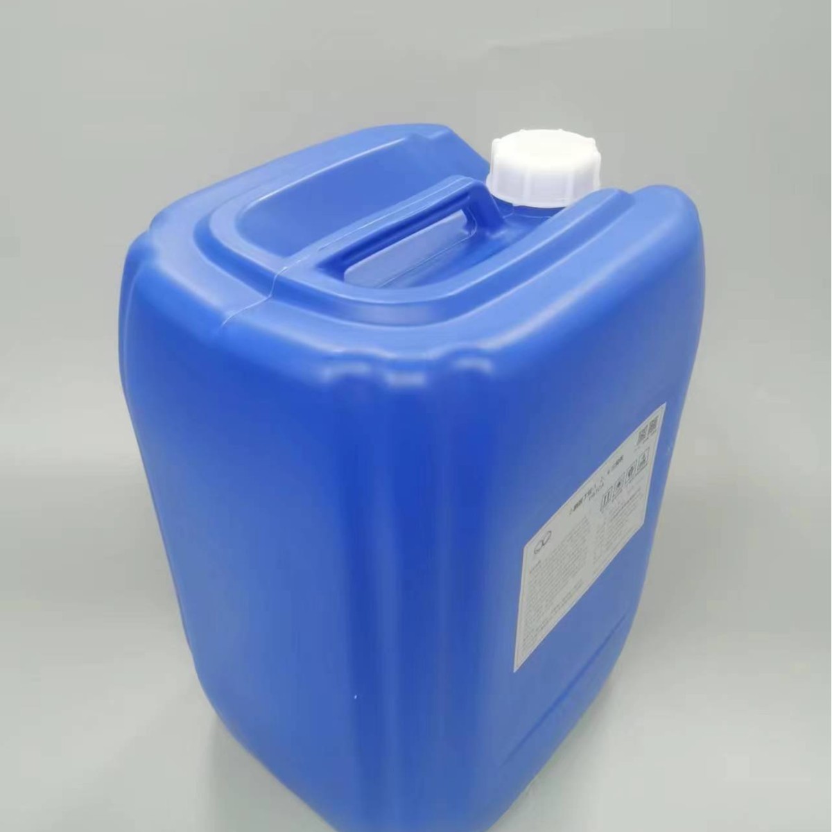 �л�����PBTCA��ʴ�蹸������1,2,4-������-2-��������50%
