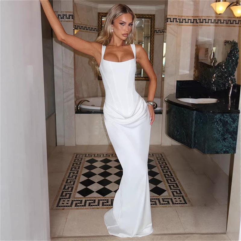 European and American Style 2026 Spring New Solid Color Fashion Square Neck Sleeveless Slim Fit Pleated Sexy Bodycon Dress European and American Style 2026 Spring New Solid Color Fashion Square Neck Sleeveless Slim Fit Pleated Sexy Bodycon Dress