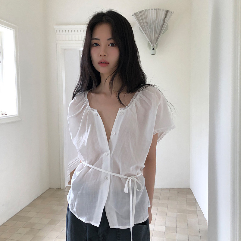 Now Available: Korean Designer Baby-Chan's Same Style Lace-Trimmed Tie-Up Short-Sleeve Shirt, Korean-Style Women's Solid Color Top Now Available: Korean Designer Baby-Chan's Same Style Lace-Trimmed Tie-Up Short-Sleeve Shirt, Korean-Style Women's Solid Color Top