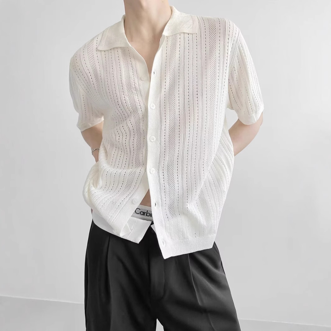 Coreano con solapa hueca de manga corta abstinencia masculina camisa de punto de moda camisa de encaje cardigan camiseta de verano