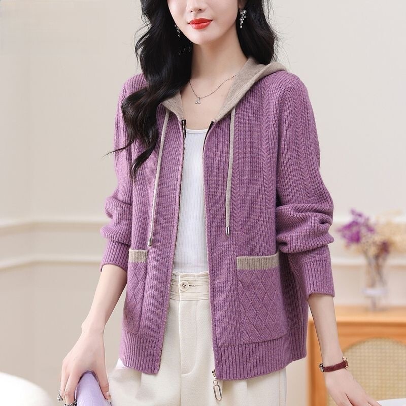 New Style Hooded Knitted Cardigan Jacket, Loose and High-End, Slimming and Fashionable, Middle-Aged Mom's Clothing, Age-Reducing Sweater Trend