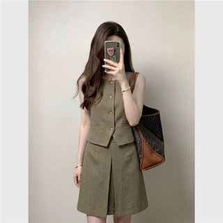 深圳南油法式小众设计老钱风无袖马甲夏季新款卡其色短裙两件套装