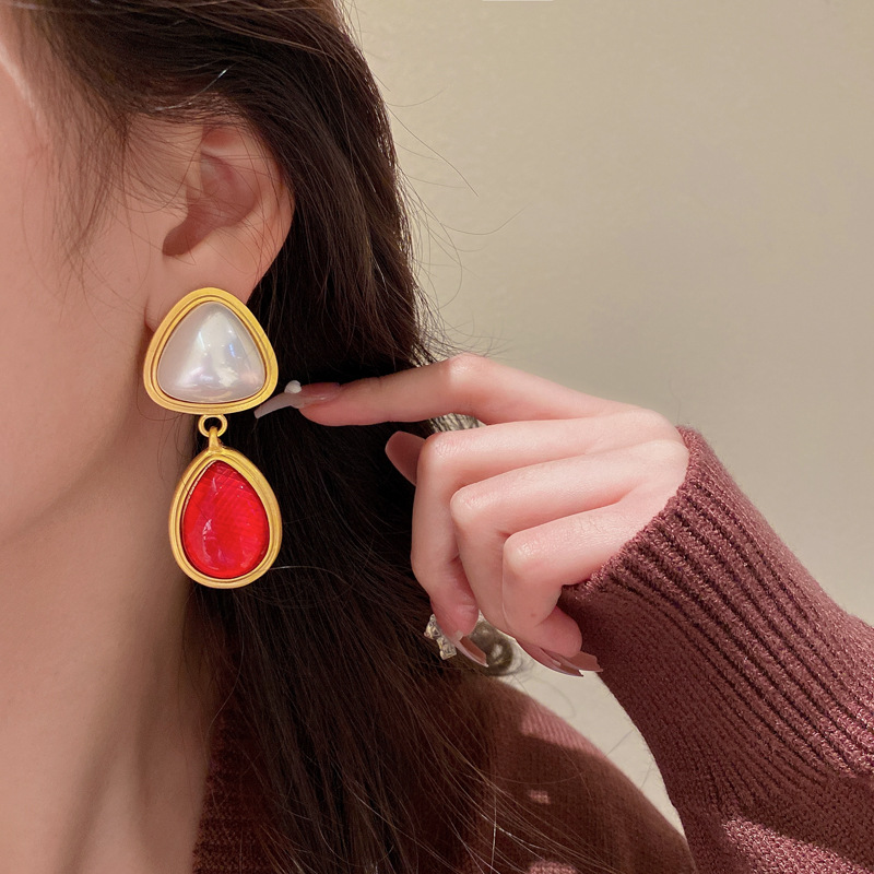 Retro Heart Shape Copper Plating Resin Earrings 1 Pair