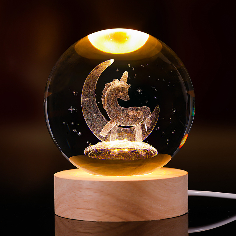 Bola de cristal luminosa lámpara de noche 3D esculpida estrella base de madera sólida regalo de cumpleaños decoración de escritorio creativa