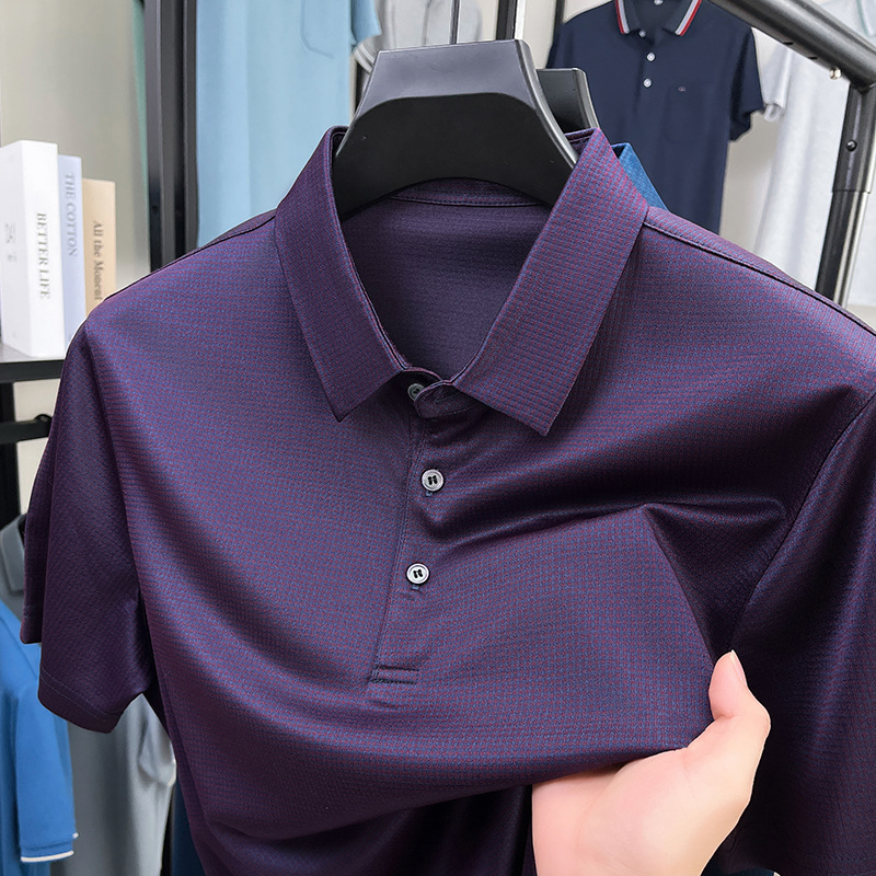 Áo polo nam tay ngắn lụa tơ tằm dáng rộng cổ bẻ mỏng nhẹ — Xanh thông XP15573A