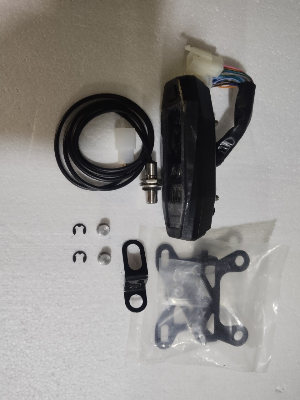 Foreign Trade Hot-Selling Universal Modified Off-Road Vehicle Lcd Instrument Assembly Ktm Odometer with Large and Small Brackets