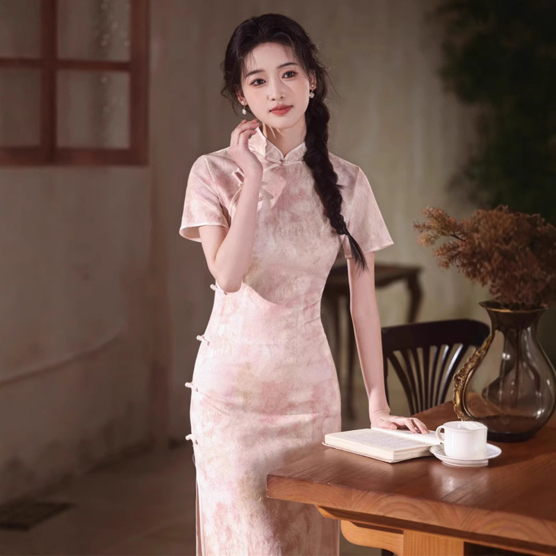 Spring and Summer 2025 New Cheongsam Pink Silver Beads Satin Short Sleeve Long Cheongsam Improved New Chinese Style National Style Cheongsam