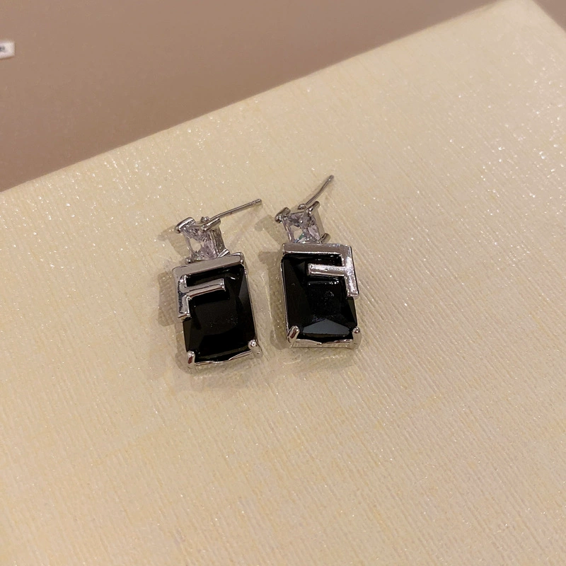 Серебряная игла, циркон, серебряные серьги, широкий цветовой диапазон, простой и элегантный дизайн